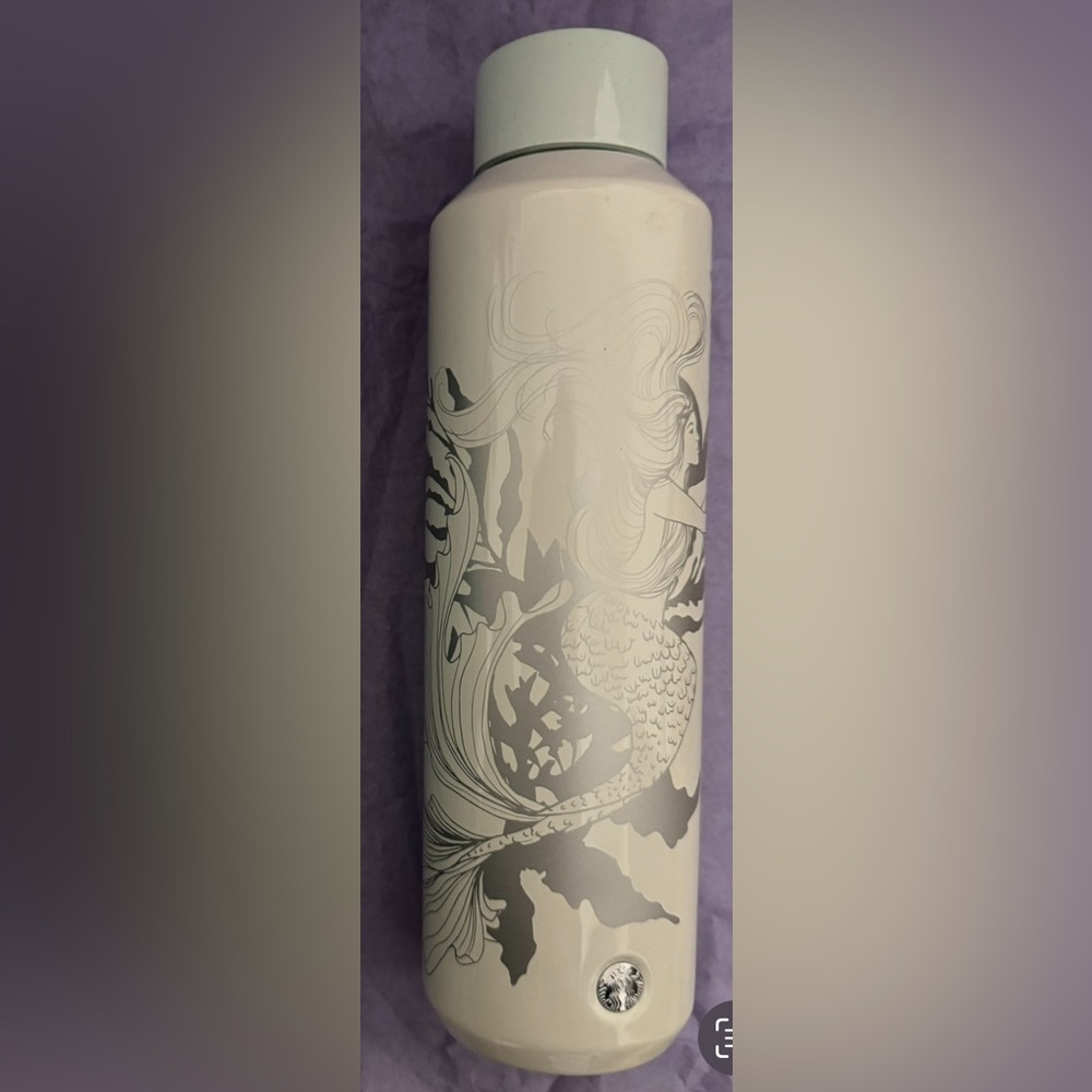 Starbucks vacuum insulated water bottle/tumbler